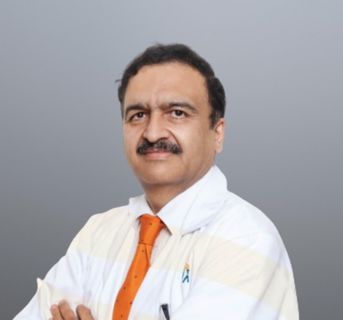 Dr. Vinit Suri